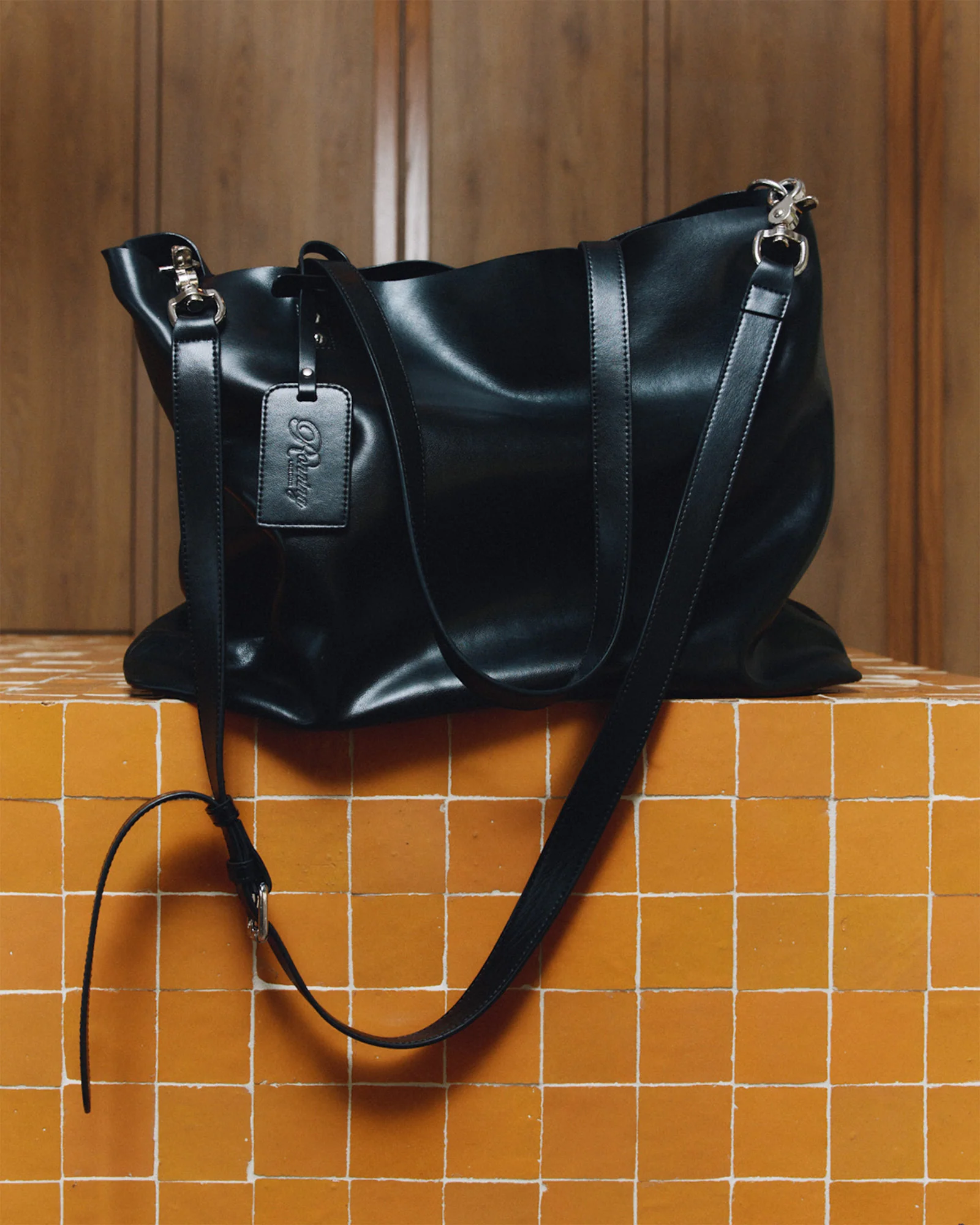 Everyday Leather Bag - Black - Image 8